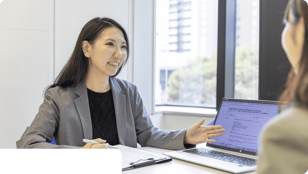 アドバイザースタッフの業務の様子